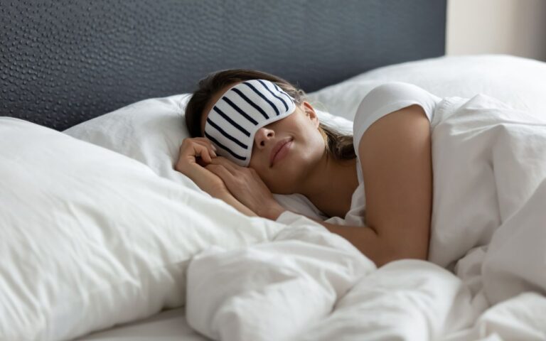 6 coisas para ter no quarto e dormir como bebê a noite inteira
