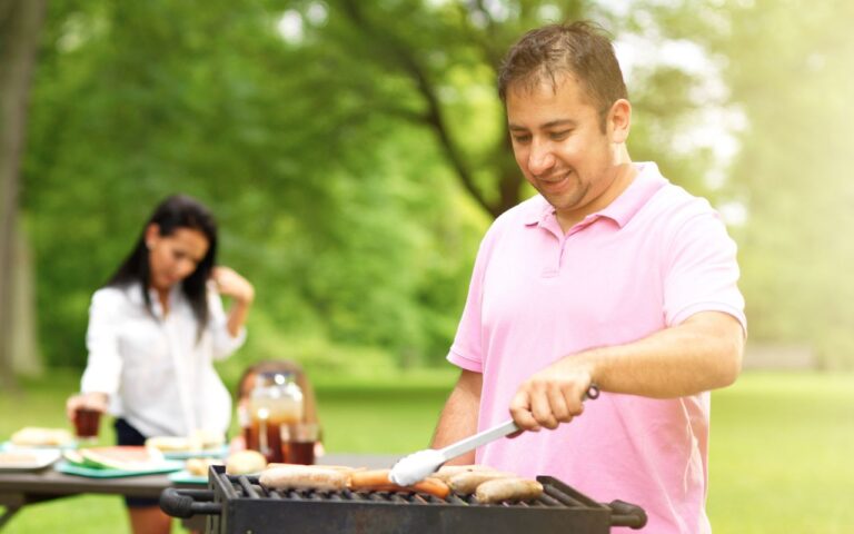 O altar que vai transformar seu pai no rei do churrasco