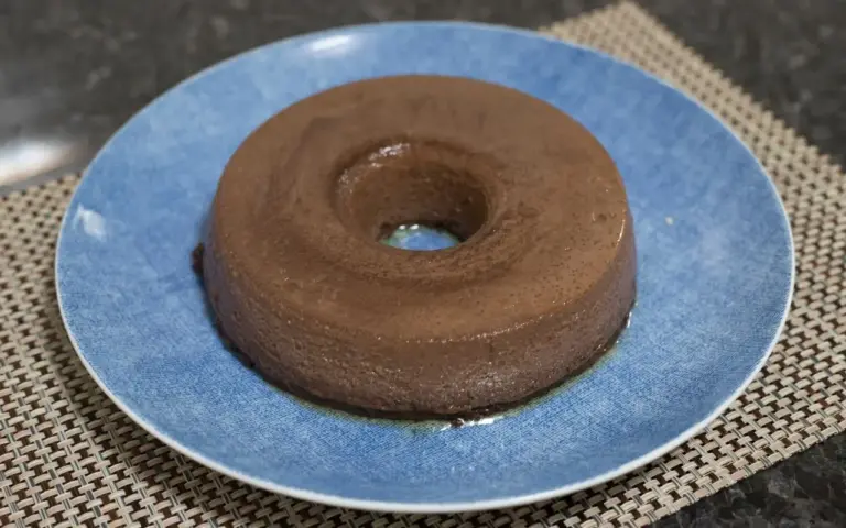 Pudim sabor chocolate com só 2 ingredientes