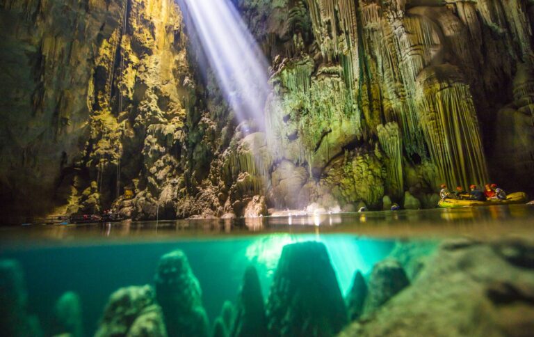 Abismo Anhumas: O Segredo da Caverna Mais Incrível do Brasil
