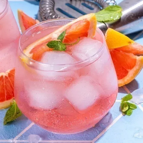 Pink Lemonade Turbinada com Hibisco: Zero Retenção e Máximo Detox - inspiração 2