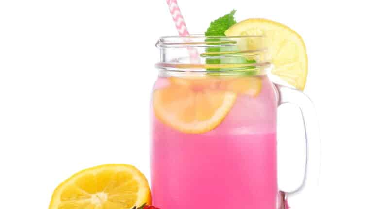 Pink Lemonade Espumante: Refrescância com um Toque de Sofisticação - inspiração 1