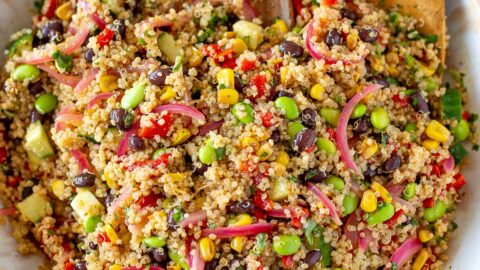Quinoa para Vegetarianos e Veganos: Fonte Completa de Proteína - inspiração 2