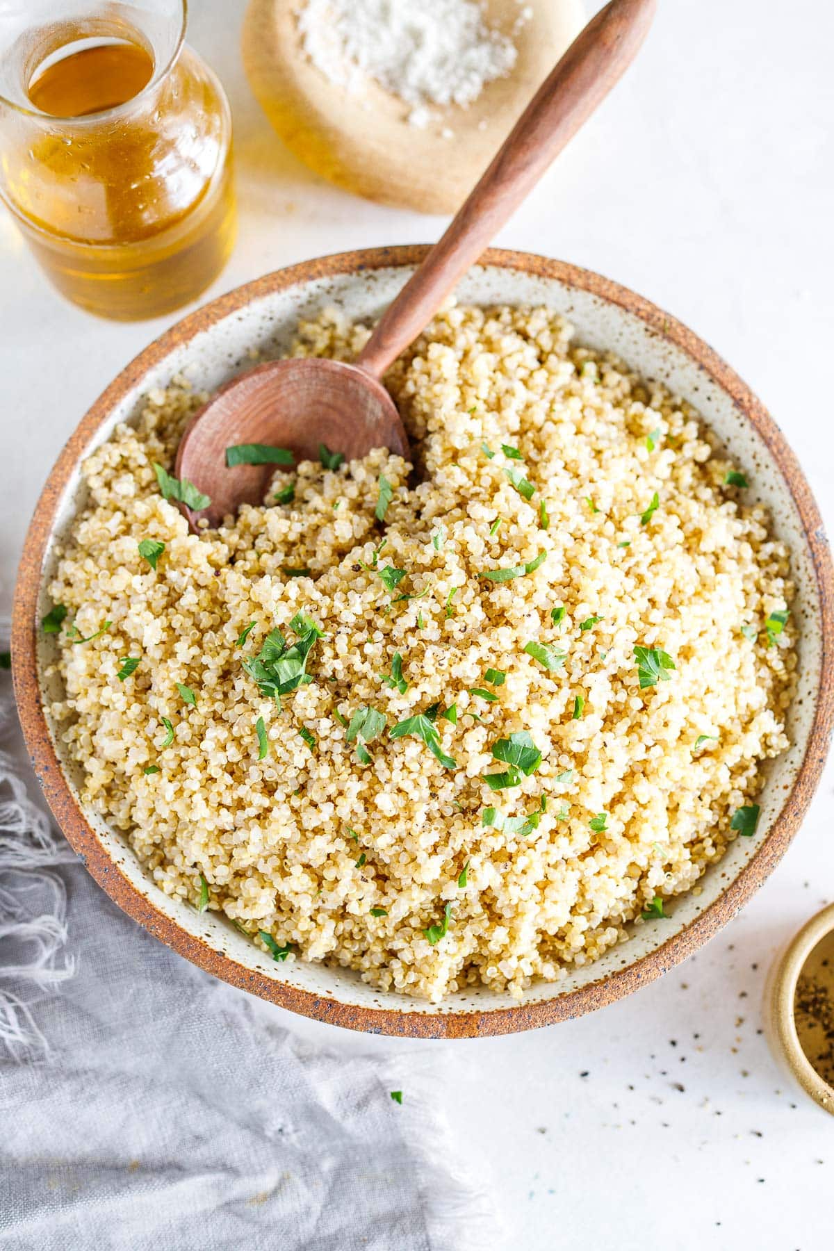 Saladas Turbinadas com Quinoa: Nutrição e Sabor em um Só Prato - inspiração 3