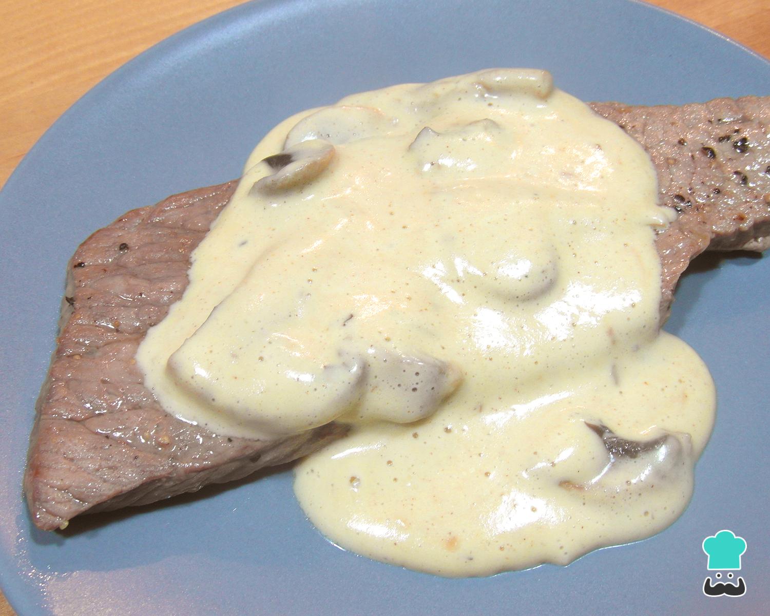 Molho Cremoso com Maionese: Ideal para Hambúrgueres - inspiração 3