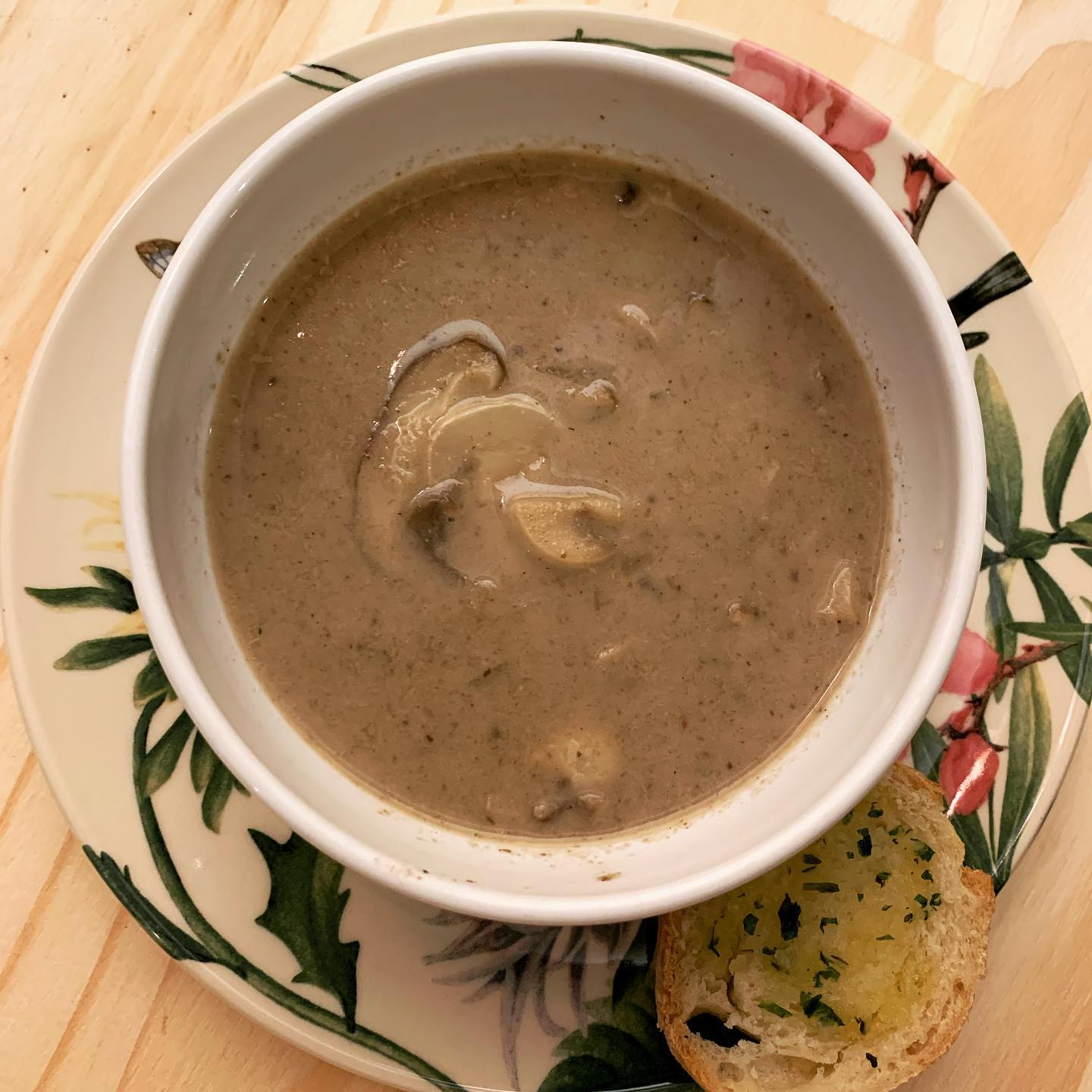 Acompanhamentos Crocantes: Croutons Caseiros ou Sementes Tostadas - inspiração 2